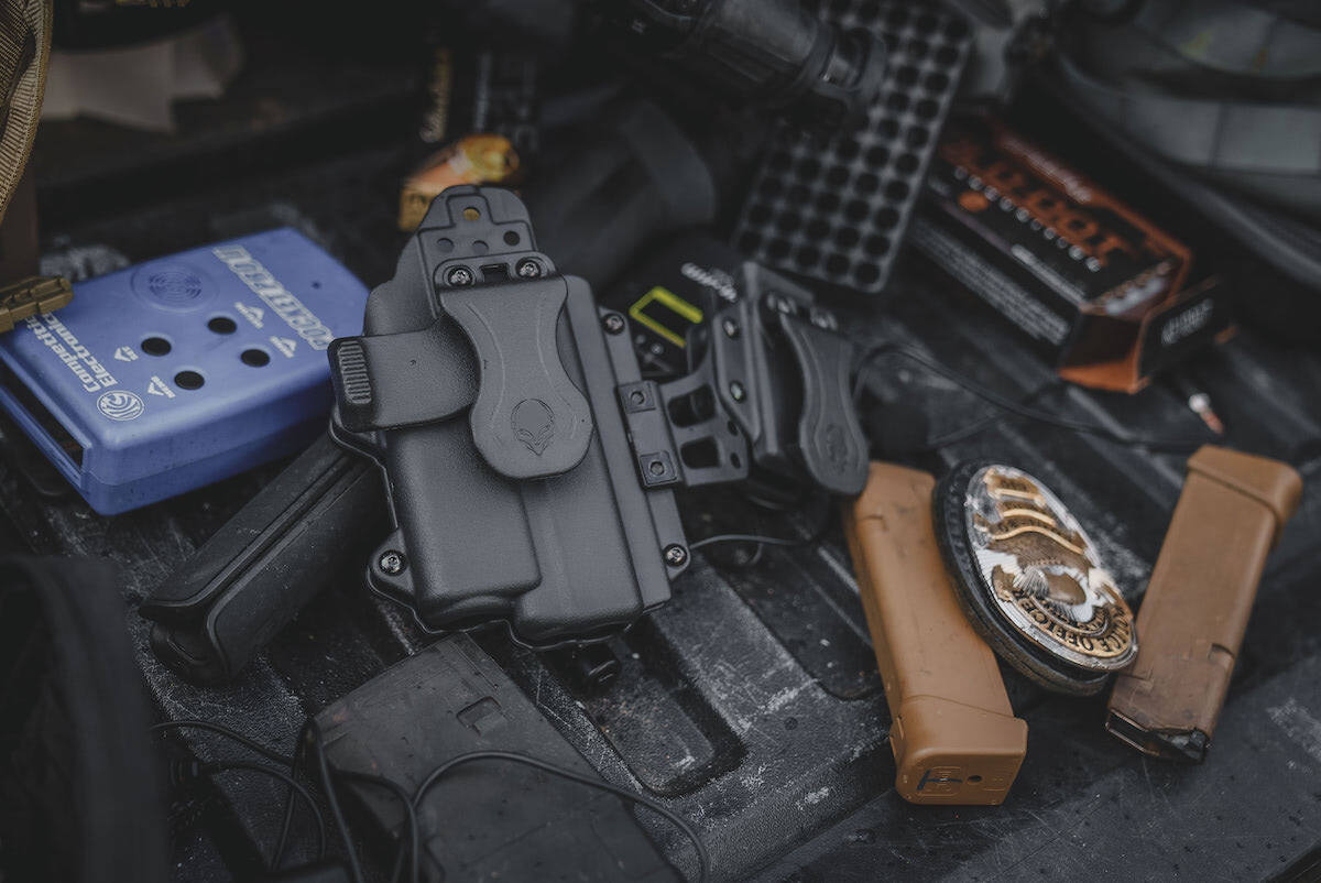 Alien Gear Holsters: Ensuring Comfort, Security, and Versatility