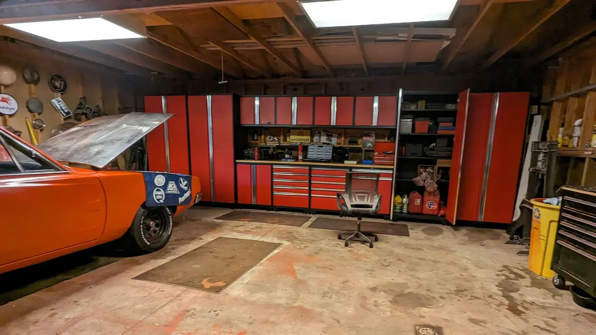 Top Features to Look for in Quality Garage Storage Cabinets