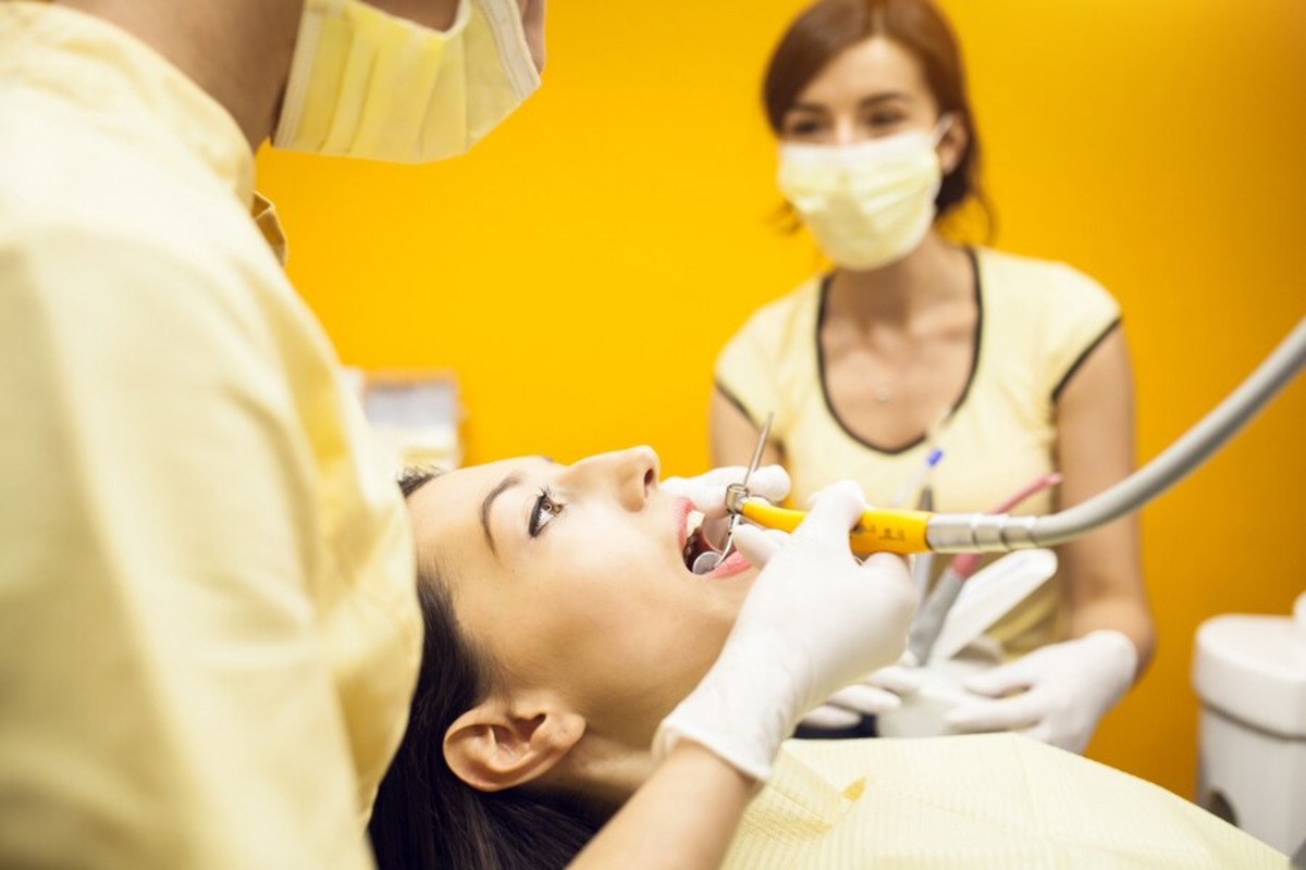 Transform Your Smile: The Best Dentists Near You