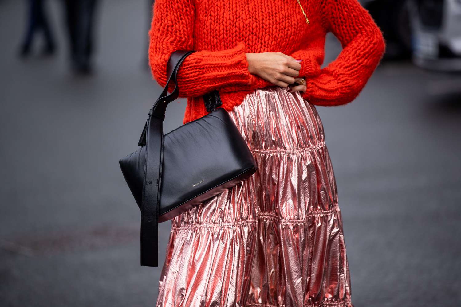 5 Tips for Buying Stylish Knit Skirts