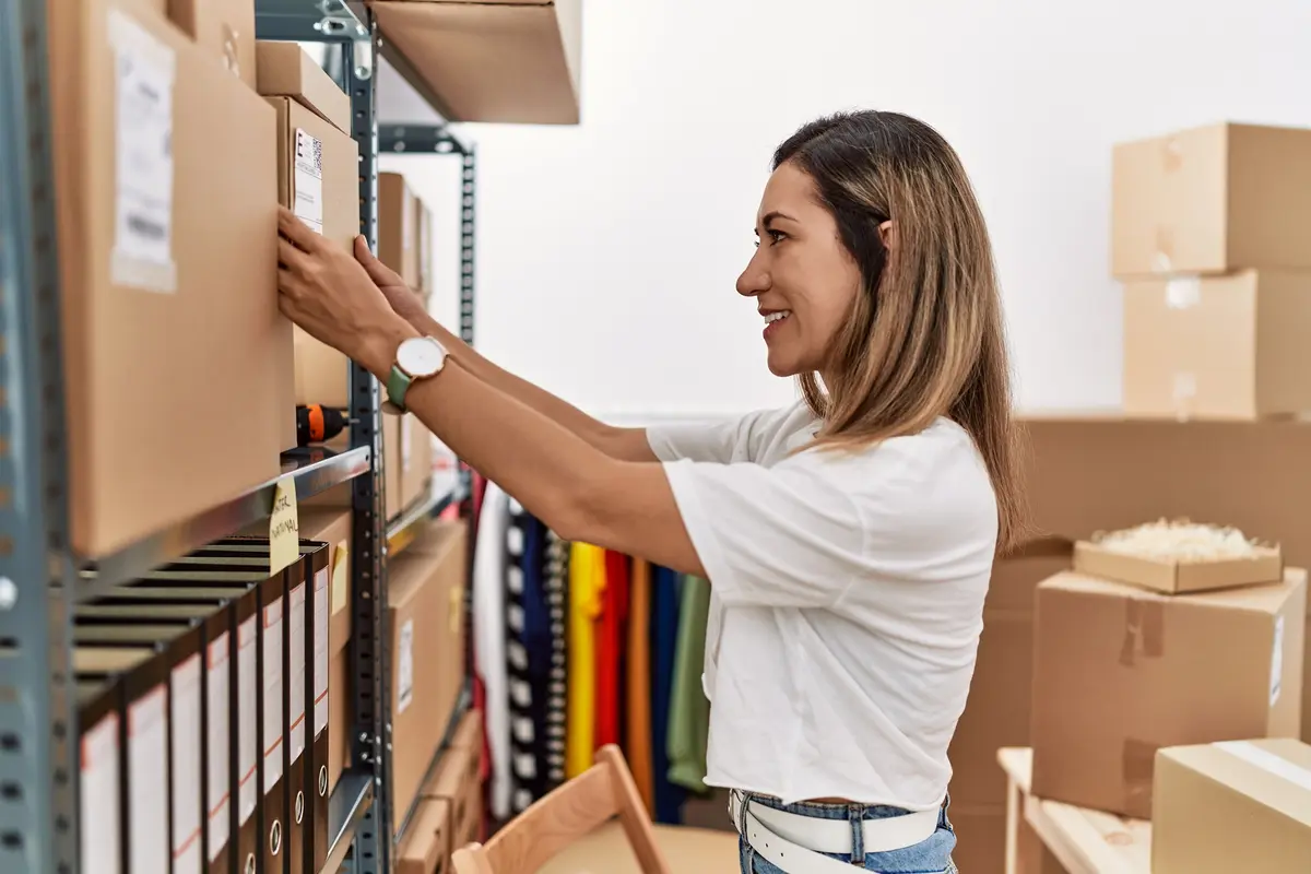 Organizing Your Life: The Benefits of Decluttering and Self-Storage