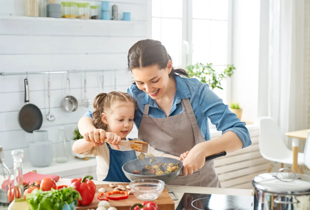 Importantcool Momfood: A Guide to Healthy and Fun Family Meals