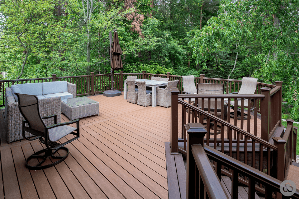 The Incredible Benefits of Composite Decking for Your Outdoor Space