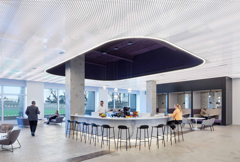 Creating Impactful Architectural Lighting for Commercial Spaces