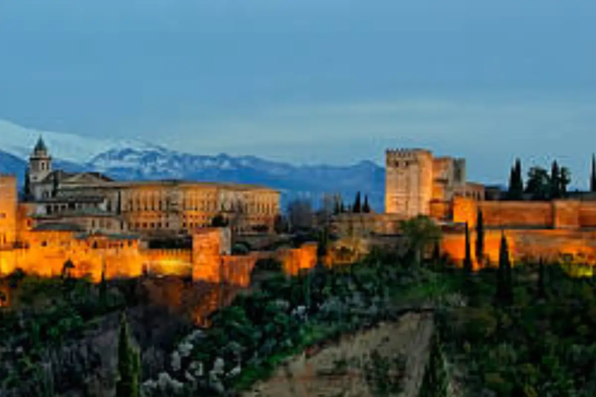 Alhambra Night Tour Attendance Revenue The Magic of Moonlight